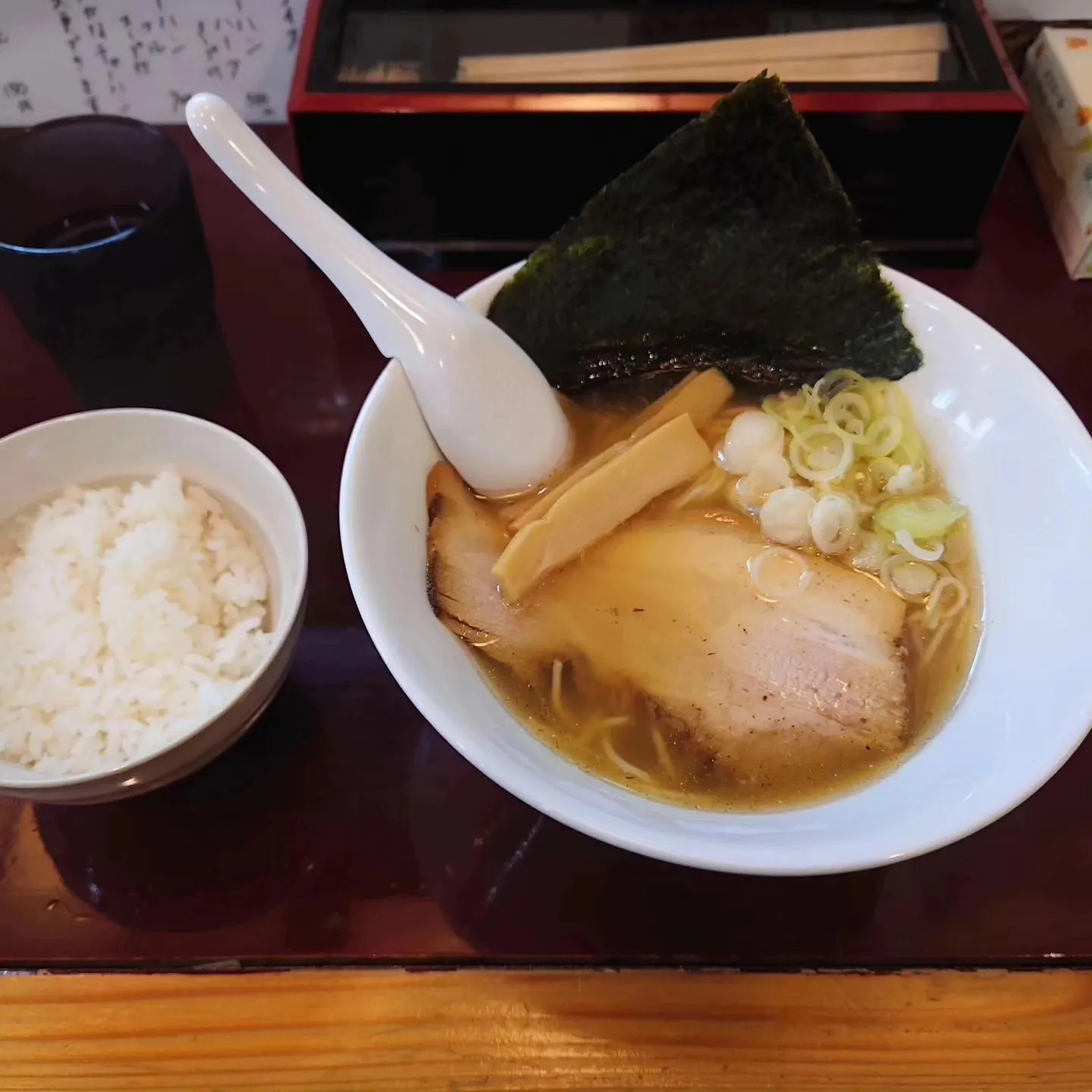 #八幡西区折尾煮干しラーメン寿限無