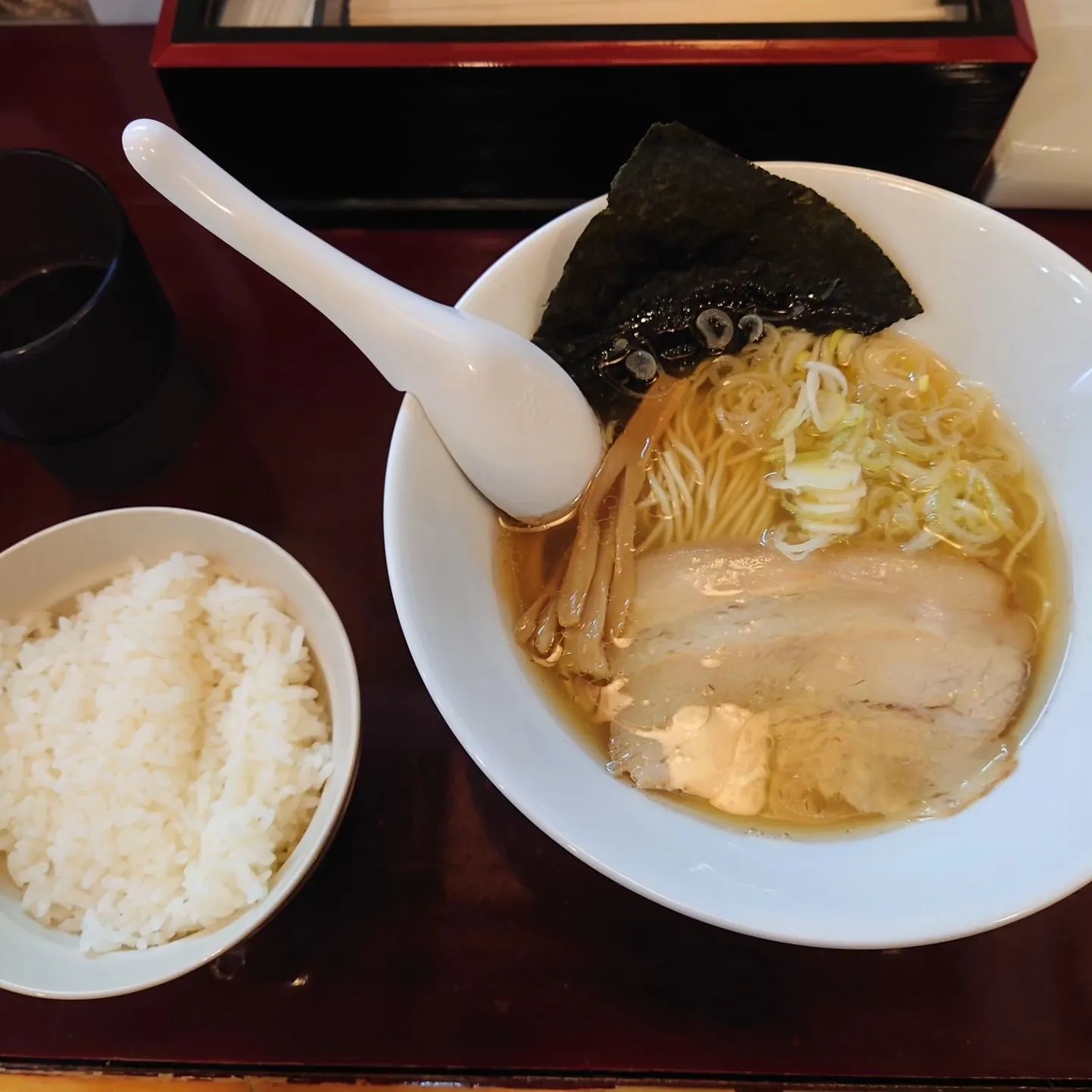 #八幡西区折尾煮干しラーメン寿限無