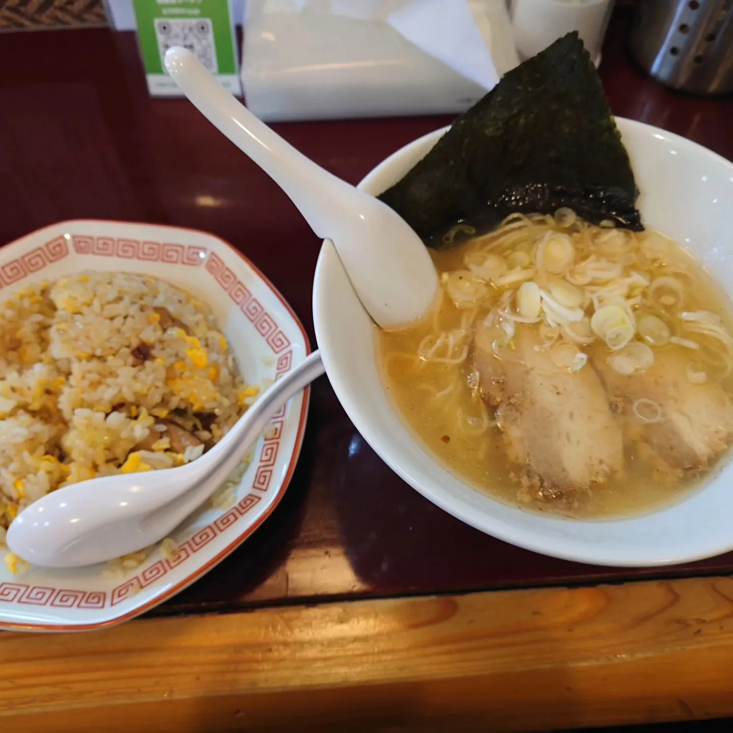 #煮干しラーメン寿限無